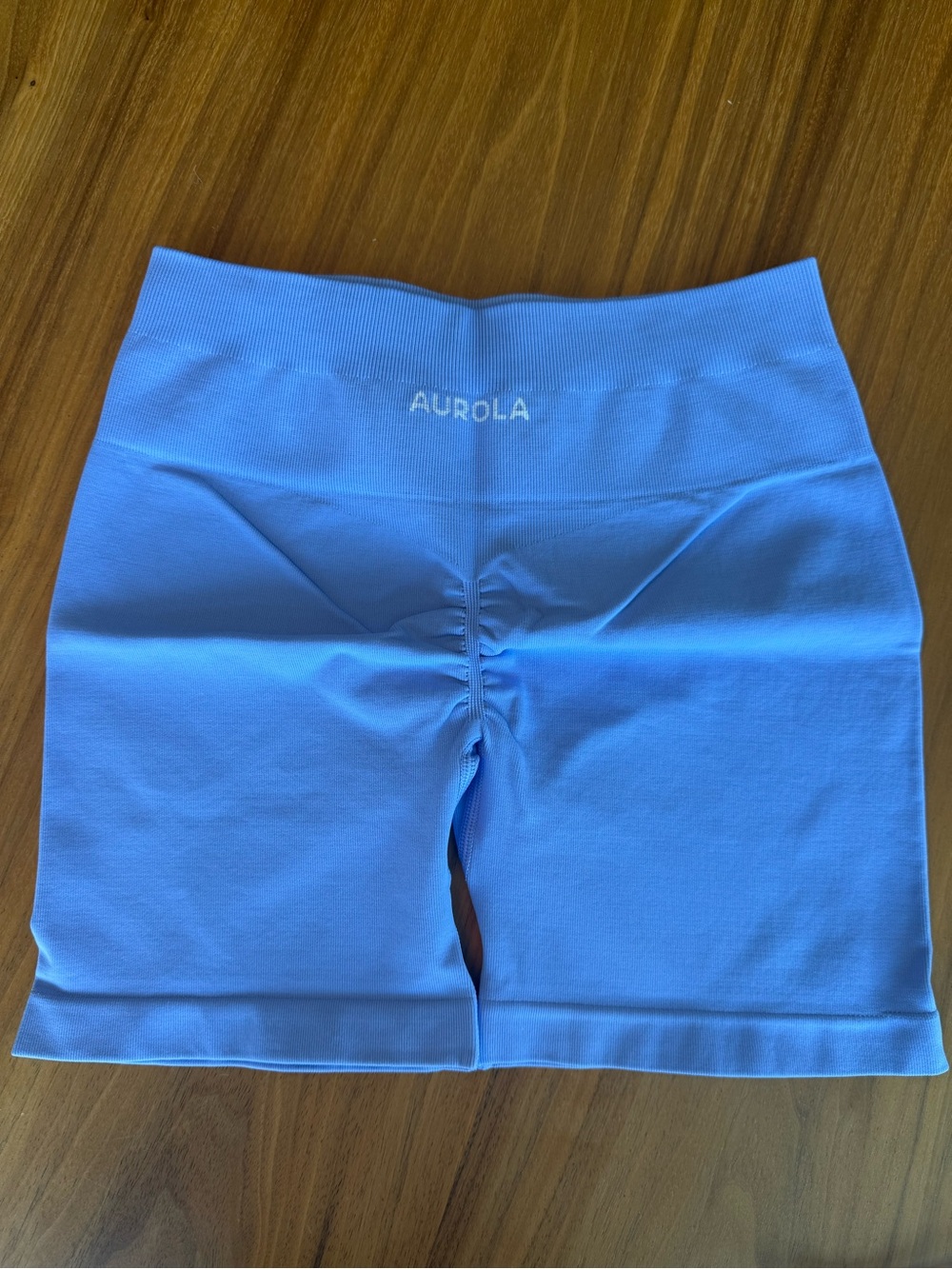 Aurola Women's Seamless High-Waist Biker Shorts - Lavender- NWT